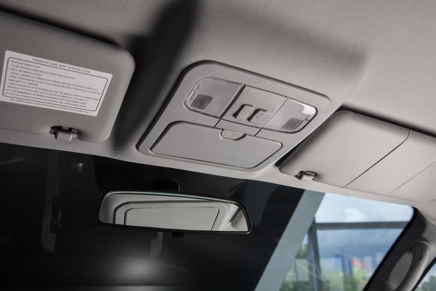Детали интерьера Foton Tunland Double Cab 2016 года  (CIS) (фото 63 из 115)